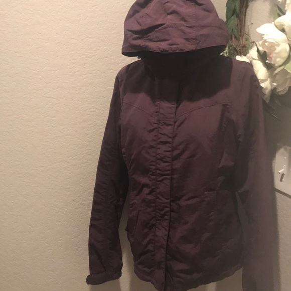 Eddie Bauer lightweight/rain jacket - Picture 3 of 9